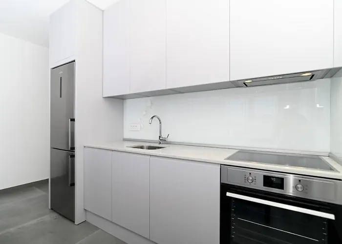 Laura, Free Parking, Balcony, 4 Ppl شقة تروغير